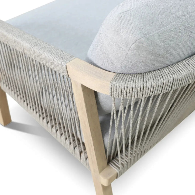 Ashen Double Lounge