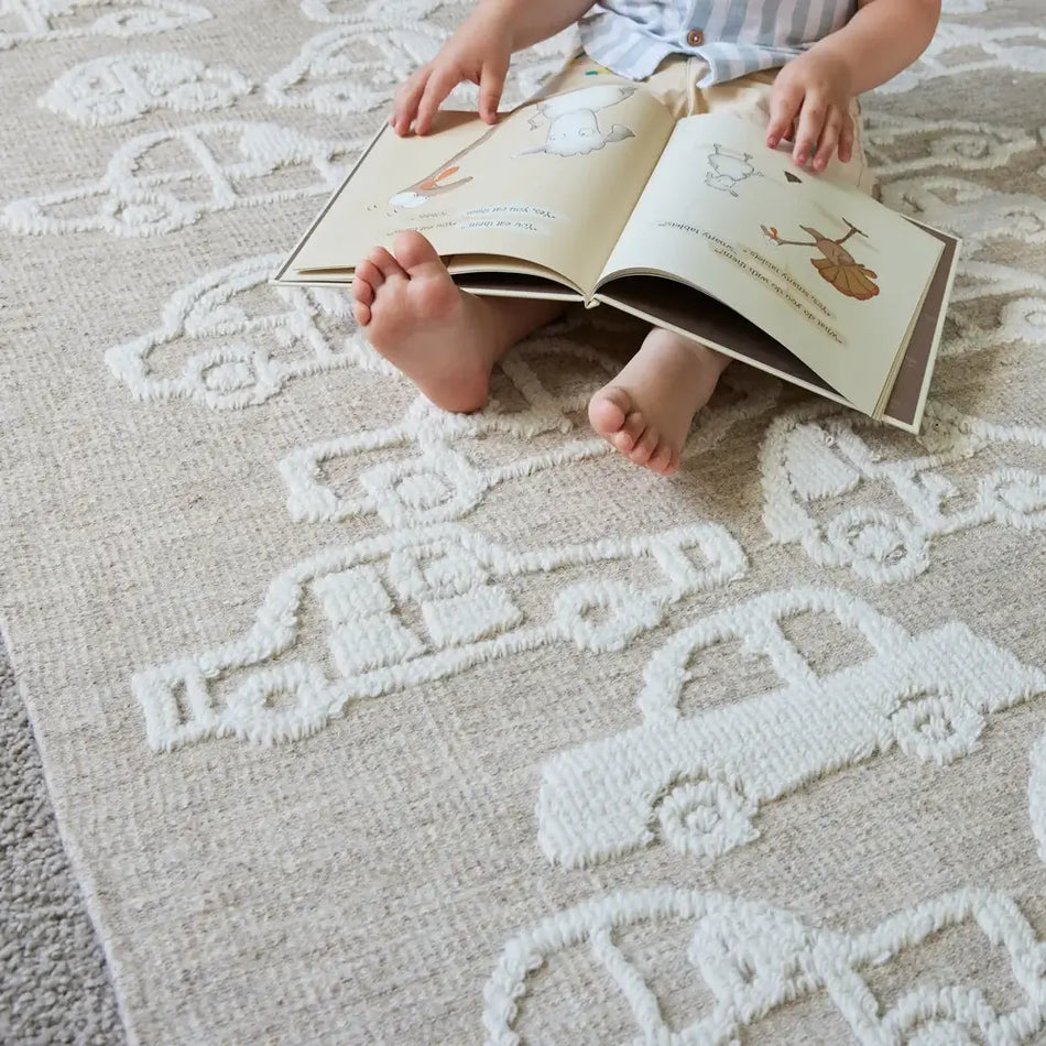 Kelso Natural Ivory Wool Nursery Rug